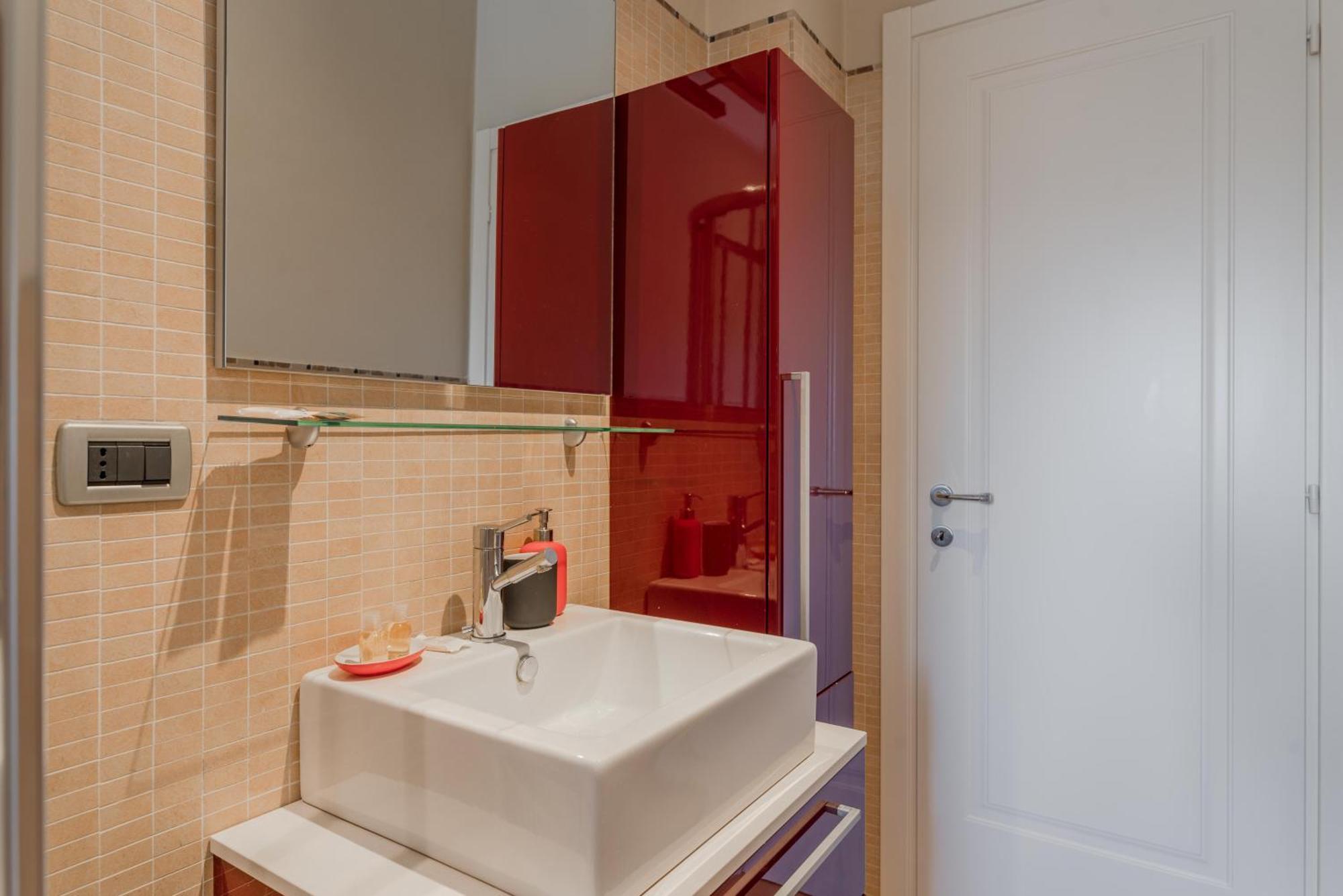 La Finestra Sulla Mole Apartment *